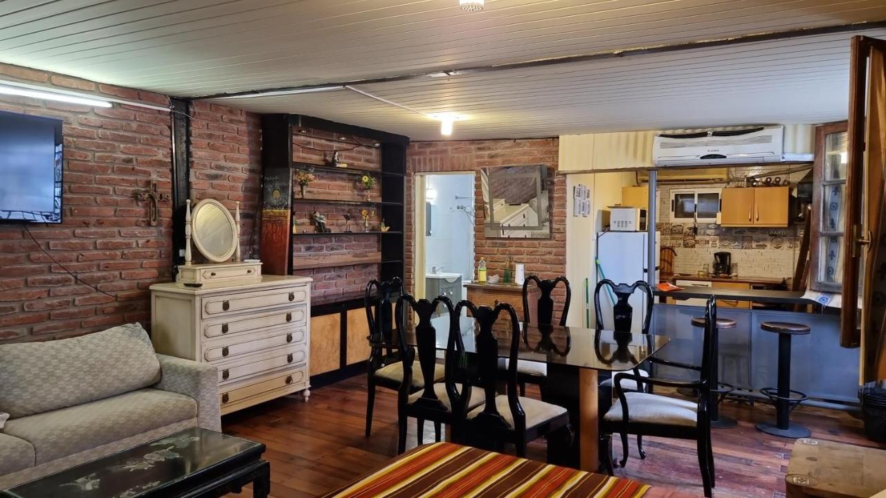 Loft Casa Dos Pisos Con Garage Pocitos Playa 4 Personas Villa Montevideo Eksteriør bilde