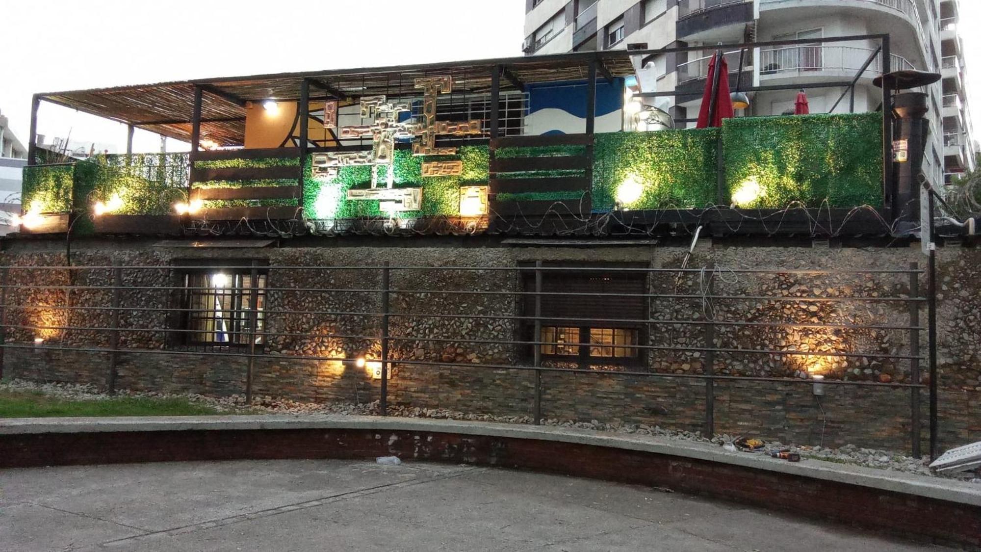 Loft Casa Dos Pisos Con Garage Pocitos Playa 4 Personas Villa Montevideo Eksteriør bilde