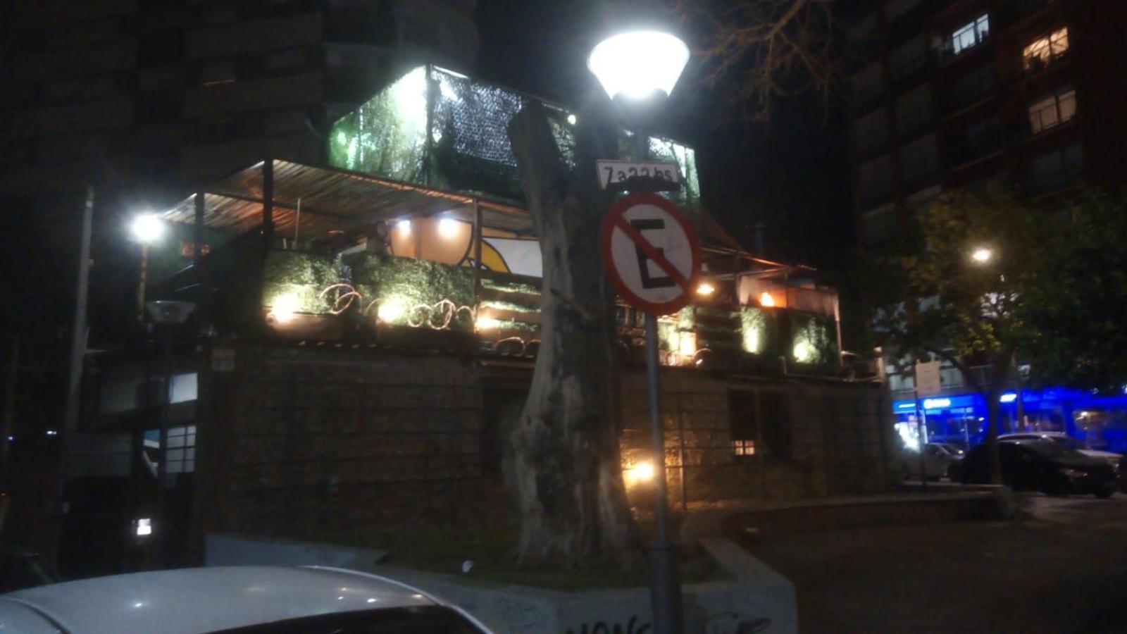 Loft Casa Dos Pisos Con Garage Pocitos Playa 4 Personas Villa Montevideo Eksteriør bilde